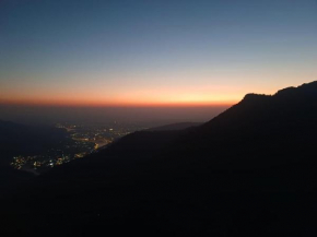 Mountain Whisper Camp & Cafe